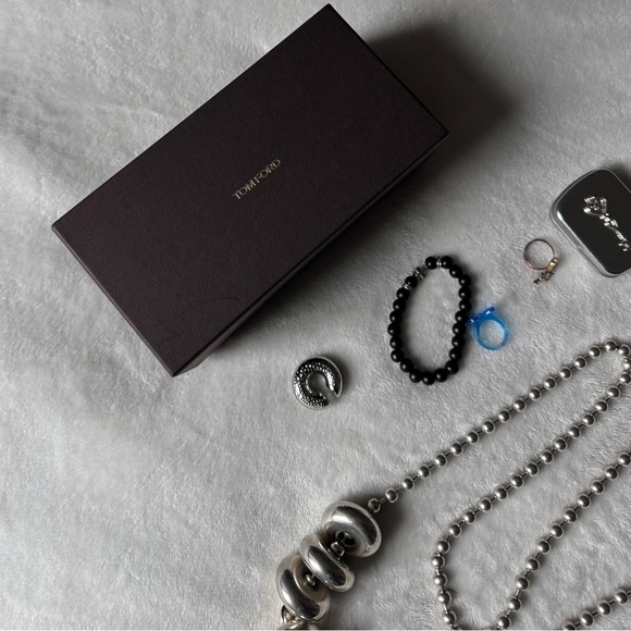 Jewelry Accessory Lot - Picture 4 of 7